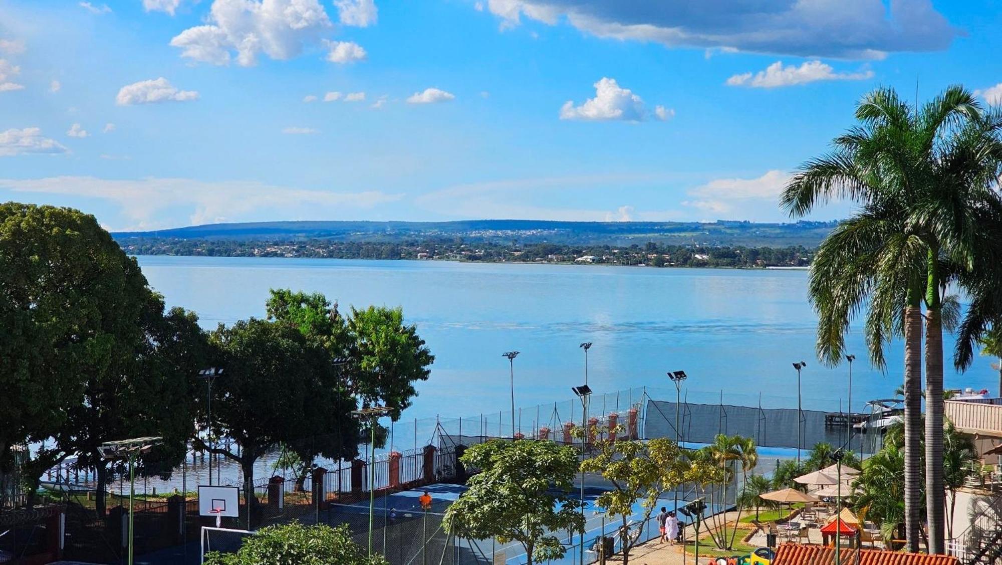 Flat 430 Lindo Com Vista Para O Lago Brezilya Dış mekan fotoğraf